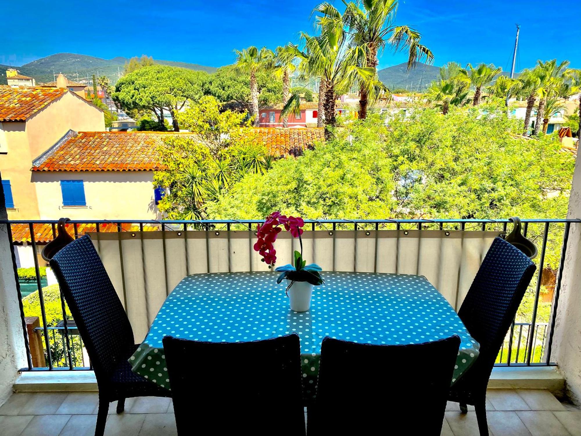 2 Bedrooms, 15 Min Walk To Beach, Ac, Pool & Fiber Internet In A Quiet, Private Gated Domain 5Kms To St Tropez Cogolin Zewnętrze zdjęcie